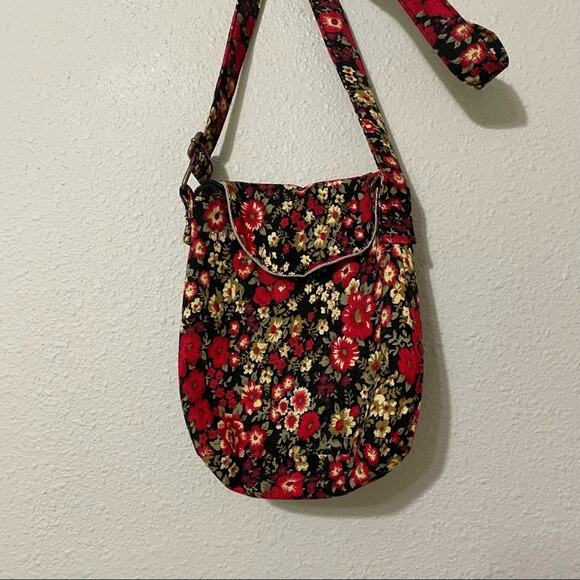 Unbranded Red & Black Floral Hobo Style Bag Handbag Boho Carpet Purse Shoulder - Picture 1 of 8